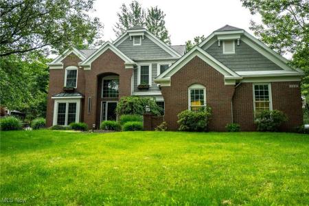18447 Whitemarsh Lane, Strongsville, Ohio 44149