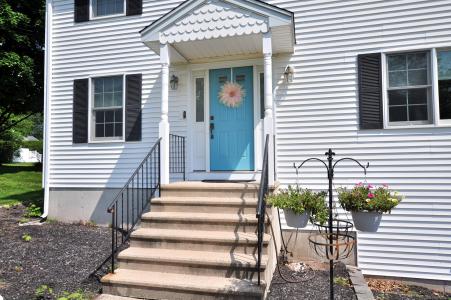 503 Mulberry Street, Southington, Connecticut 06479, USA