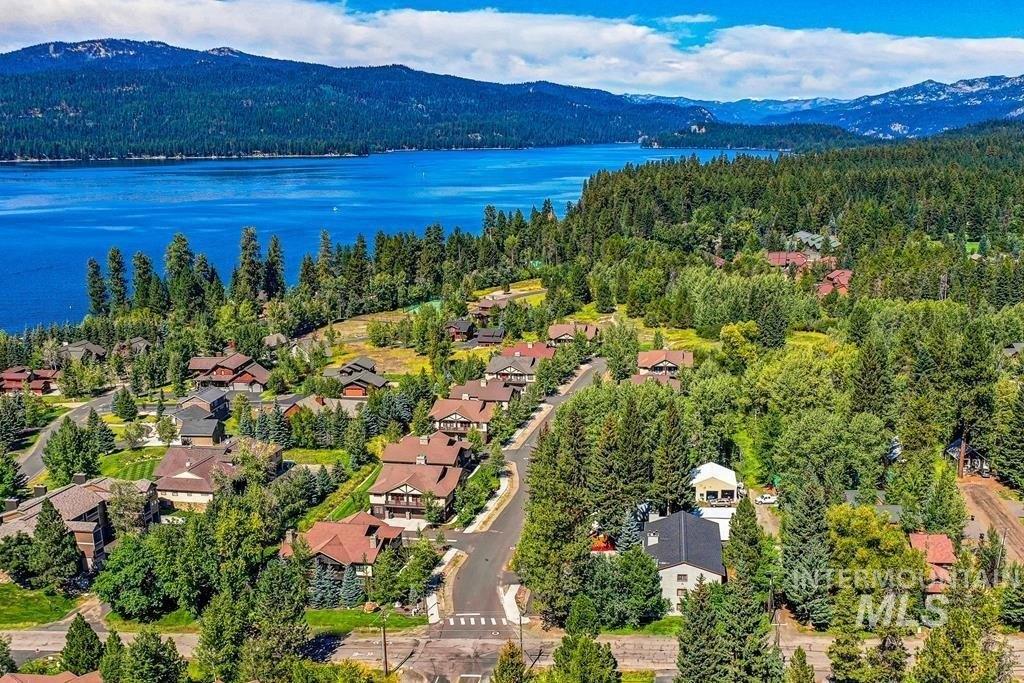 601 Hemlock St. 3, McCall, Idaho 83638, Estados Unidos