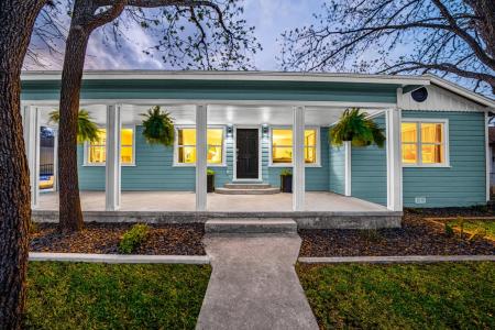 900 Tivy St, Kerrville, Teksas 78028, USA