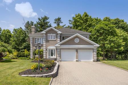 55  Rue de l'Orée-des-Bois, Gatineau (Gatineau), Quebec J8R 2L4, Canada