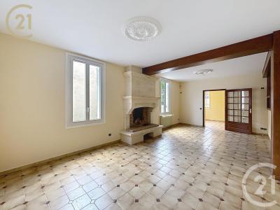 Montpon Menesterol, אקיטן 24700, צרפת