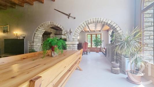 Franche-Comté, アキタン