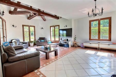 Coulommiers, Île-de-France 77120, France