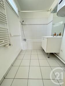 La Courneuve, Île-de-France 93120, França