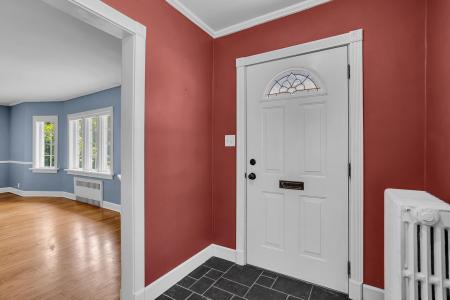 806 Oakridge Drive, Jackson, 密西根州 49203, 美國