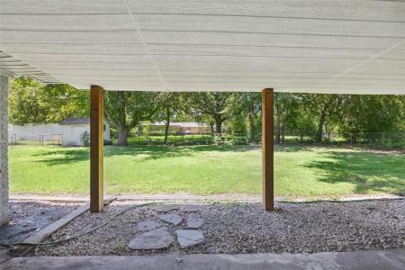 605 Loma Alta Street, Ennis, Texas 75119, USA