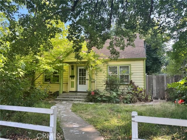 1212 Salem Street, Chico, Kalifornien 95928, USA