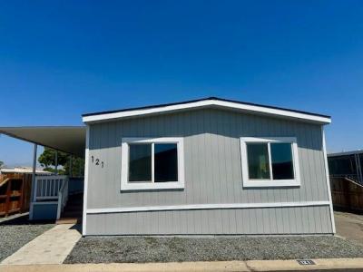 720 E Worth Space 121 Avenue, Porterville, California 93257, USA