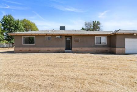 24841 Avenue 102, Terra Bella, California 93270, USA