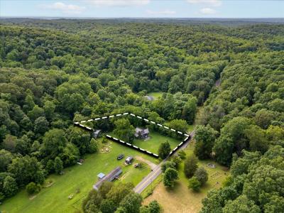 3862 Wickham Rd, Palmyra, Tennessee 37142