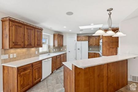 2828 W GENTILE ST, Layton, Utah 84041, Estados Unidos
