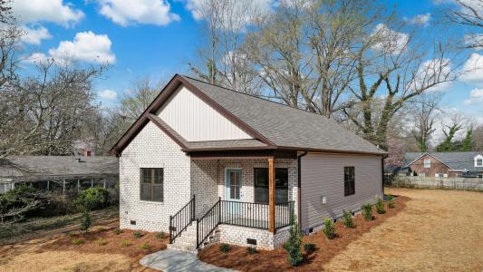 1220 South Park Drive, Reidsville, Carolina Del Norte 27320, Estados Unidos