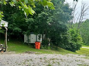 9275 N. 890th St., Effingham, Illinois 62401, USA