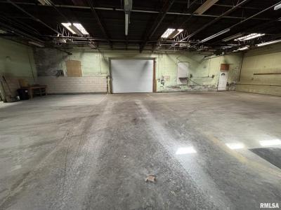 524 Mulberry Street, Galesburg, Illinois 61401, USA