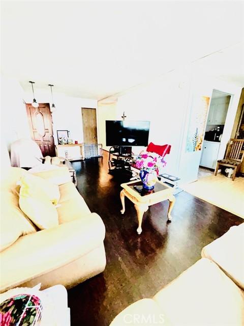 16601 Garfield Avenue, 110, Paramount, California 90723, Estados Unidos