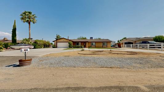 14545 La Habra Rd, Victorville, California 92392