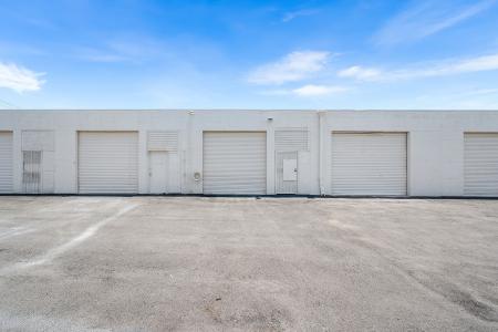 27170 5th St, Highland, Kalifornien 92346, USA