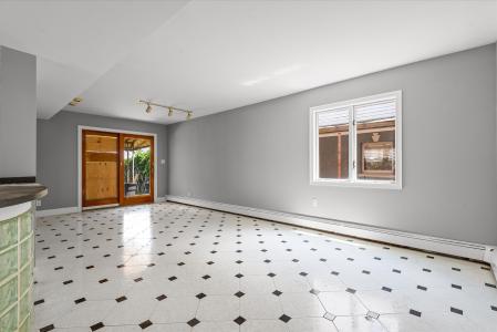 162-25 89th Street, Howard Beach, New York 11414, États-Unis