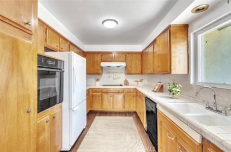 2018 Las Vegas Avenue #6, Pomona, California 91767