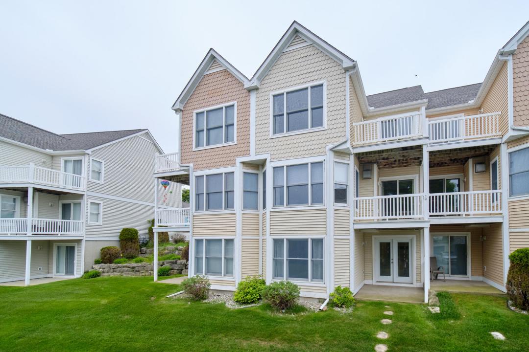 94 Charter Court, Manistee, Michigan 49660, États-Unis