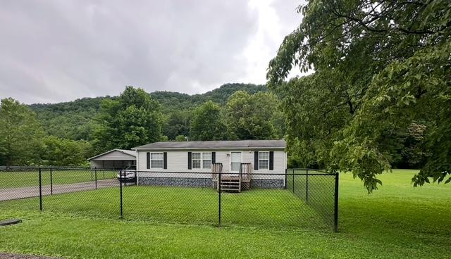 121 Souleyret Lane, Harlan, Kentucky 40831, USA