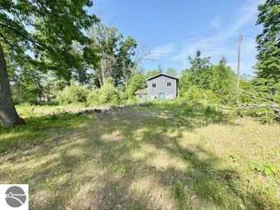 4629 Filter Road, Harrison, Michigan 48625, USA