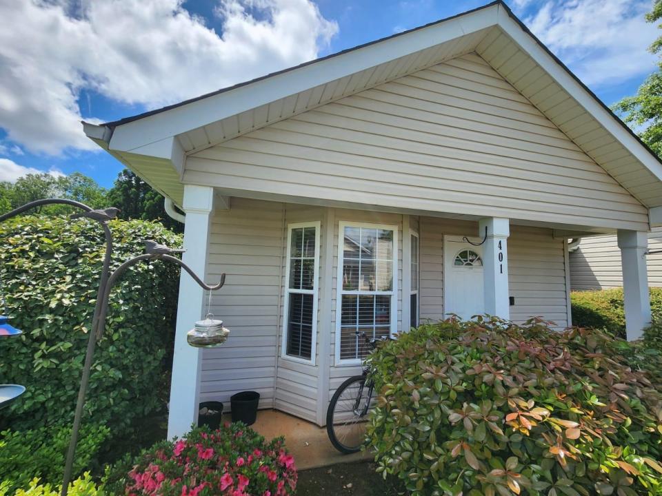 401 Crestridge Drive, Simpsonville, South Carolina 29681, USA