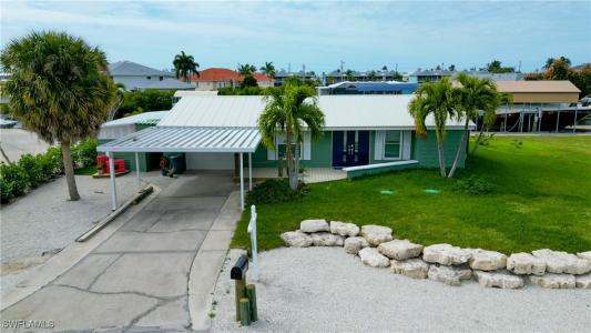 2891 Cussell Drive, St James City, 佛羅里達州 33956, 美國
