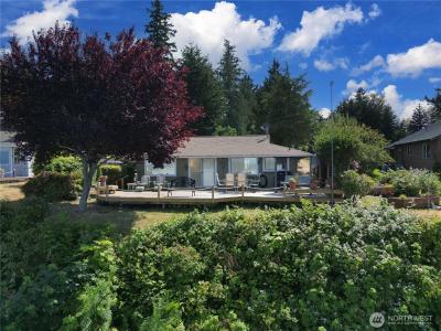 16 A Saratoga (including D-15) Drive, Hat Island, Washington 98206, États-Unis