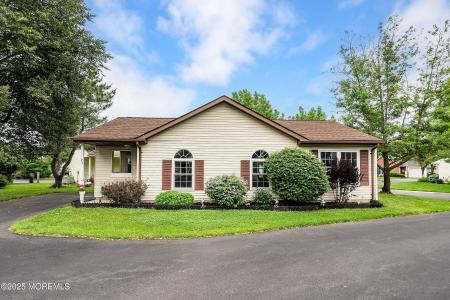 23 Datchet Close, 可抵押的, 新泽西州 07728, 美国