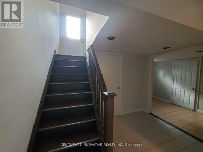 1986 LIVERPOOL ROAD, Pickering (liverpool), Ontario L1V 1W5, Canada