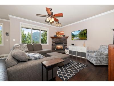 45957 SHERWOOD DRIVE, Chilliwack, 不列颠哥伦比亚省 V2R 5Y2, 加拿大
