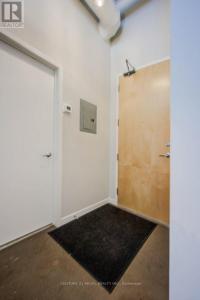404 KING STREET WEST, Kitchener, 온타리오주 N2G 4Z9, 캐나다