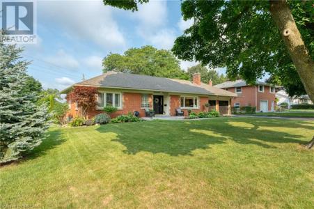 26 SIMCOE BOULEVARD, Simcoe, Ontario N3Y 3L7, Canada