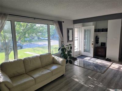 212 8TH STREET E, Wynyard, Saskatchewan S0A 4T0, Canada