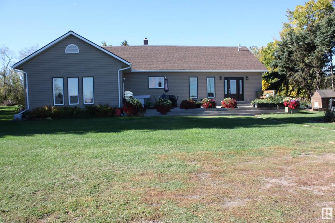 TWP 564 R.R. 171, Rural Lamont County, Alberta T0B 0C0, Canada