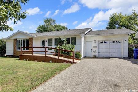 303 2ND AVENUE, Montmartre, Saskatchewan S0G 3M0, Canada
