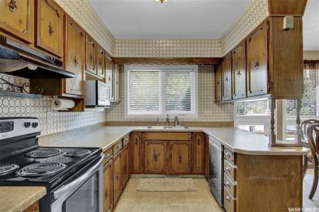 303 2ND AVENUE, Montmartre, Saskatchewan S0G 3M0, Canada
