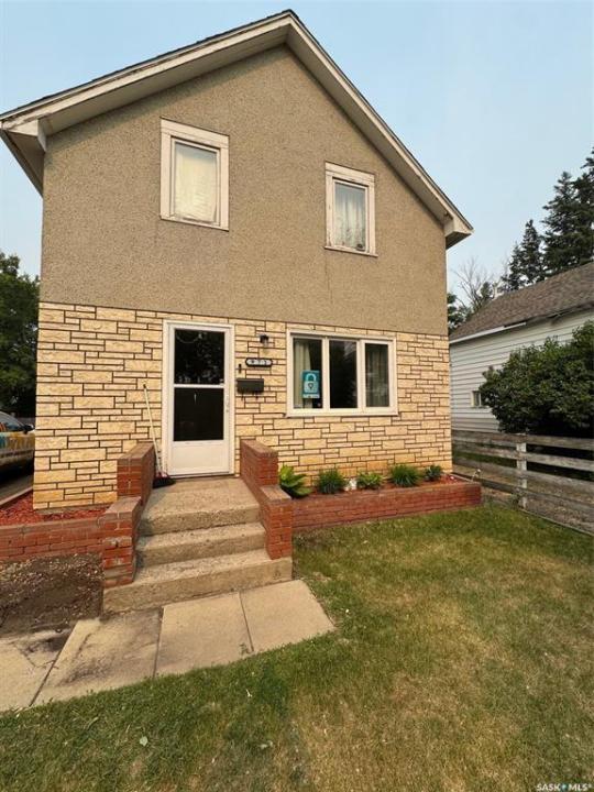 971 108TH STREET, North Battleford, 萨斯喀彻温省 S9A 2A7, 加拿大