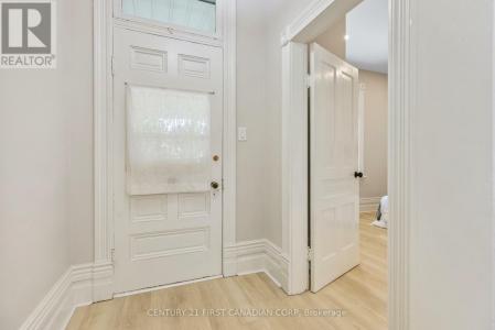 852 PRINCESS AVENUE, London East (east G), Ontario N5W 3M4, Canadá