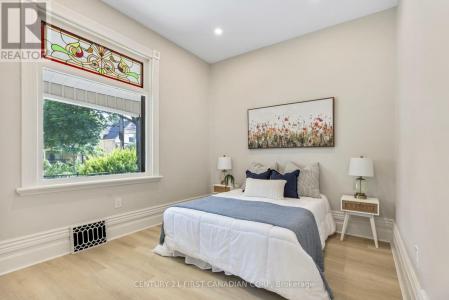 852 PRINCESS AVENUE, London East (east G), Ontario N5W 3M4, Canadá