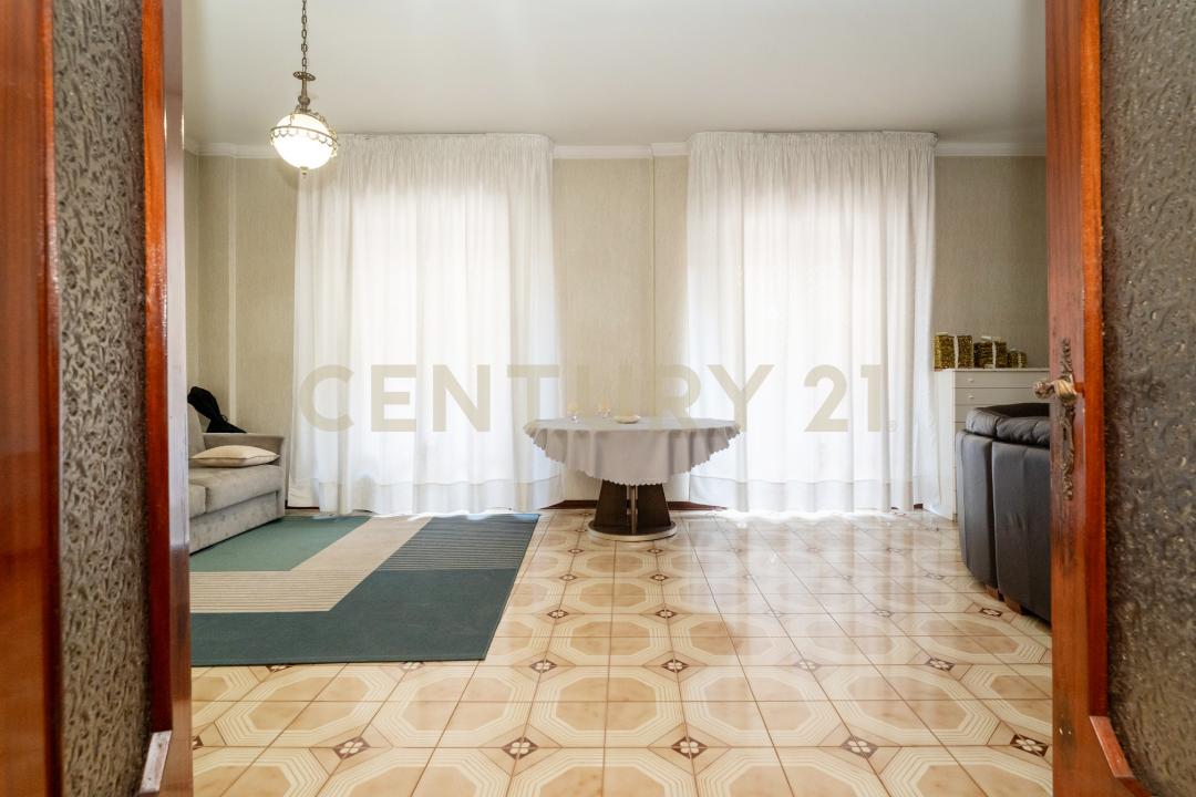 Via Empoli, San Giovanni La Punta, Sicilia 95037, Italia