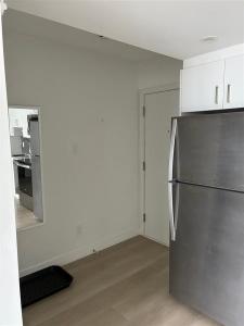 6366B Av. de Chester, Montréal (Côte-des-Neiges/Notre-Dame-de-Grâce), كيبيك H4V 1J7, كندا