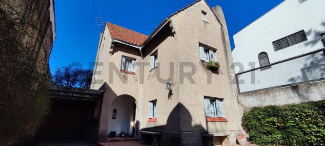 61 e/1 y 2 328, La Plata, GBA Sur 1900, Argentina