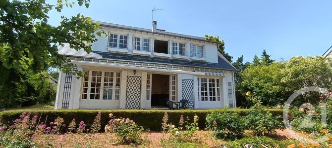 Beaugency, Centre-Val De Loire 45190, France