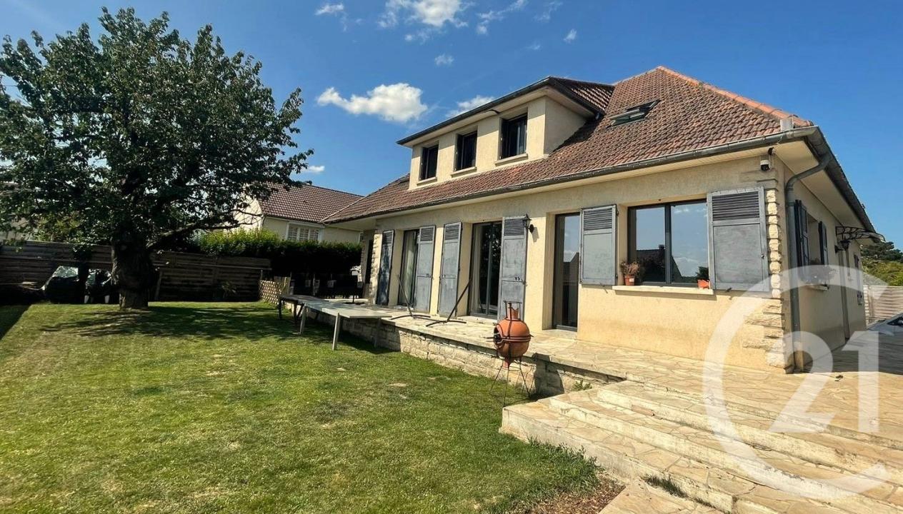 Chambly, Picardie 60230, Francia