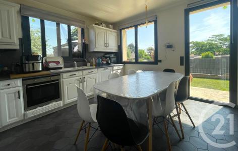 Chambly, Picardie 60230, Francia