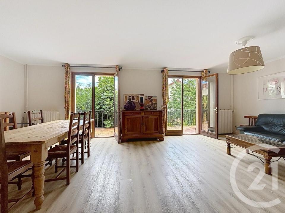 Viroflay, Île-de-France 78220, Pháp