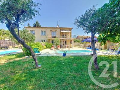 Uzes, Languedoc-Roussillon 30700, Франция
